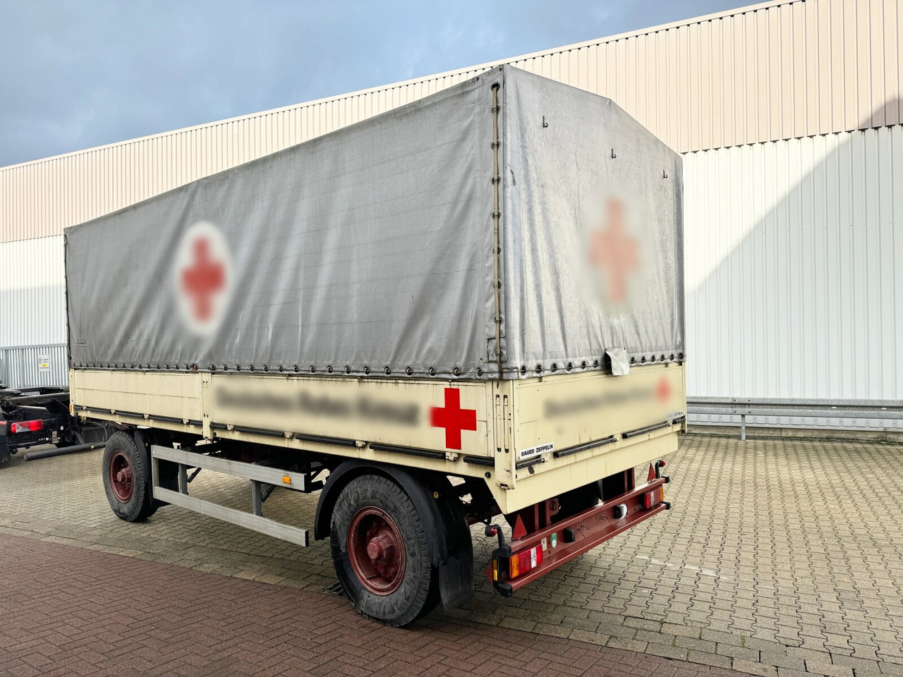 Bauer-Zeppelin Pritschenanhänger Bauer-Zeppelin Pritschenanhänger - Remorcă platformă: Foto 5 Bauer-Zeppelin Pritschenanhänger Bauer-Zeppelin Pritschenanhänger - Remorcă platformă: Foto 5