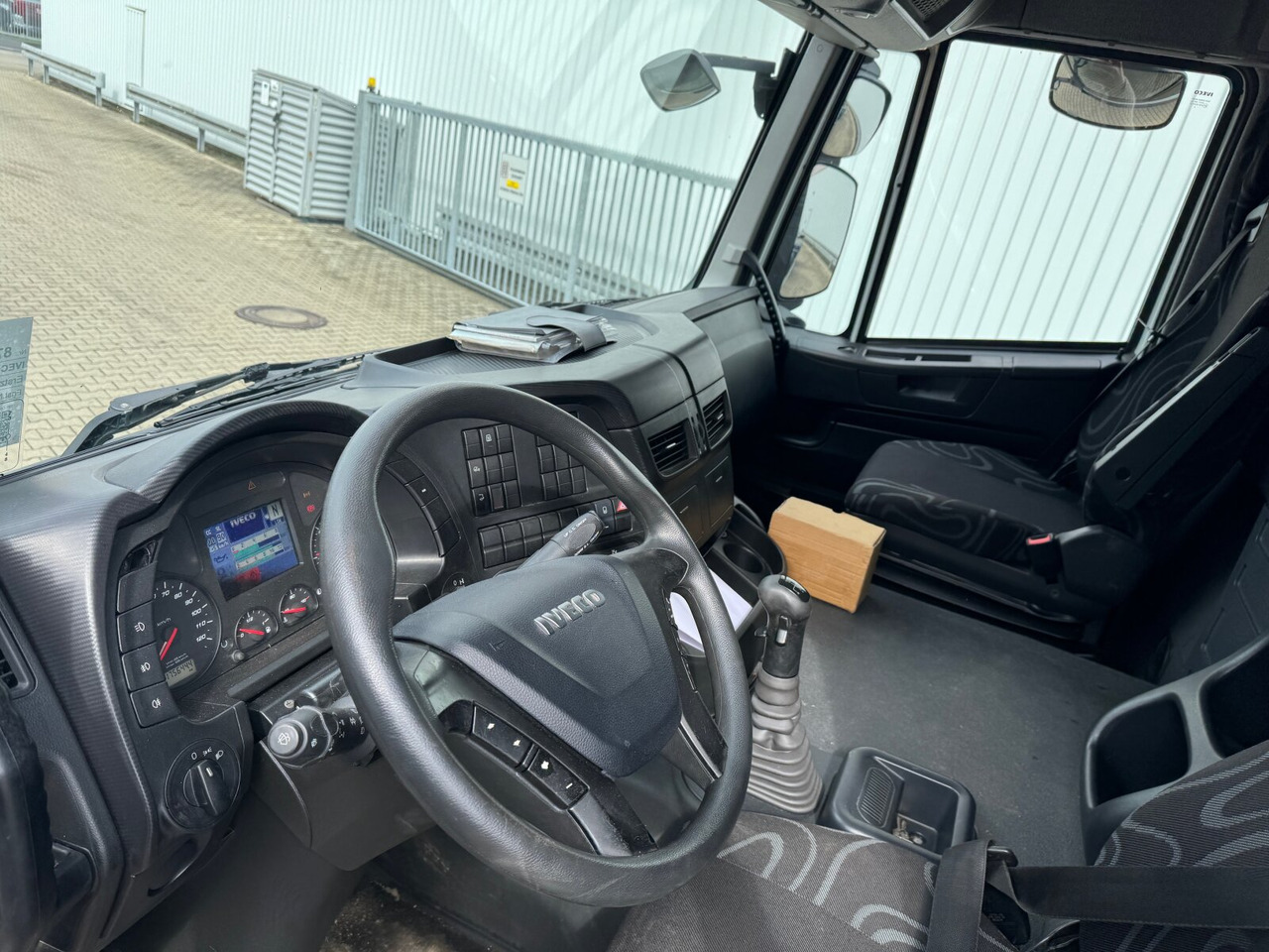 Iveco Stralis AT 190 S31FP-CM 4x2 Stralis AT 190 S31FP-CM 4x2, LBW BÄR, Ex- - Camion: Foto 4 Iveco Stralis AT 190 S31FP-CM 4x2 Stralis AT 190 S31FP-CM 4x2, LBW BÄR, Ex- - Camion: Foto 4