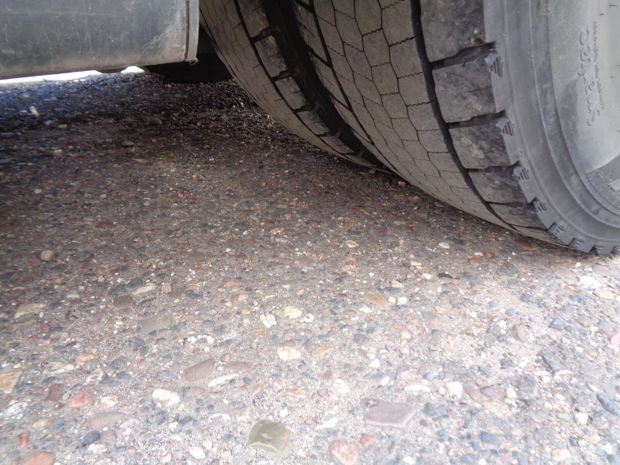 MAN TGA 18.350 4x2 LL TGA 18.350 4x2 LL, 5 Sitze - Camion: Foto 4 MAN TGA 18.350 4x2 LL TGA 18.350 4x2 LL, 5 Sitze - Camion: Foto 4