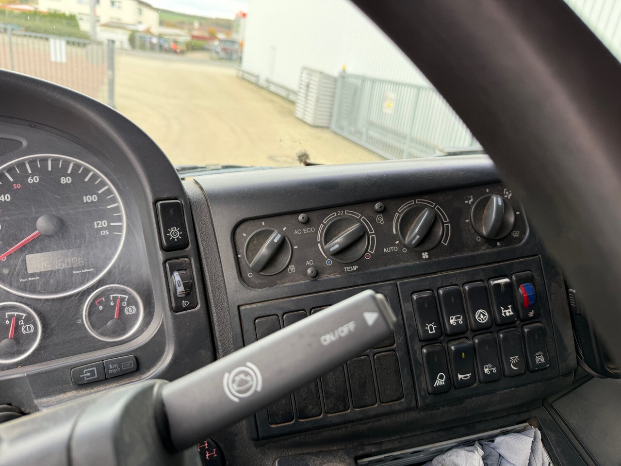 Cap tractor MAN TGA 18.440 4x4 BL TGA 18.440 4x4 BL, Hydraulik: Foto 7 Cap tractor MAN TGA 18.440 4x4 BL TGA 18.440 4x4 BL, Hydraulik: Foto 7