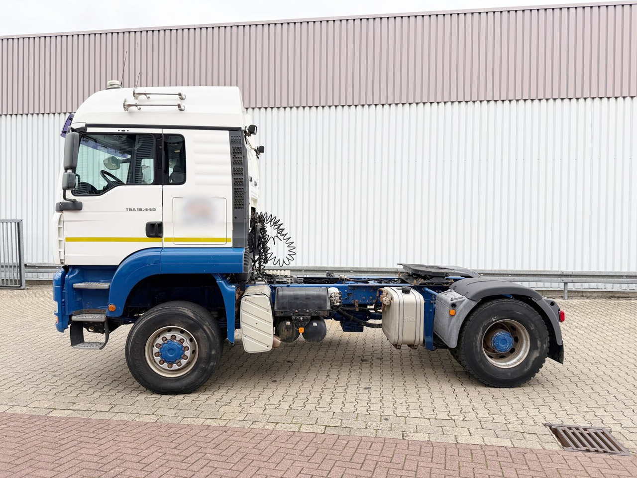 Cap tractor MAN TGA 18.440 4x4 BL TGA 18.440 4x4 BL, Hydraulik: Foto 13 Cap tractor MAN TGA 18.440 4x4 BL TGA 18.440 4x4 BL, Hydraulik: Foto 13