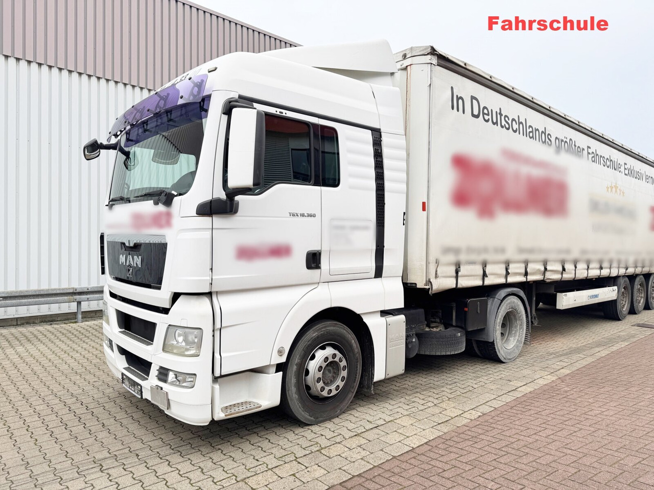MAN TGX 18.360 4x2 BLS TGX 18.360 4x2 BLS, Fahrschulausstattung - Cap tractor: Foto 1 MAN TGX 18.360 4x2 BLS TGX 18.360 4x2 BLS, Fahrschulausstattung - Cap tractor: Foto 1