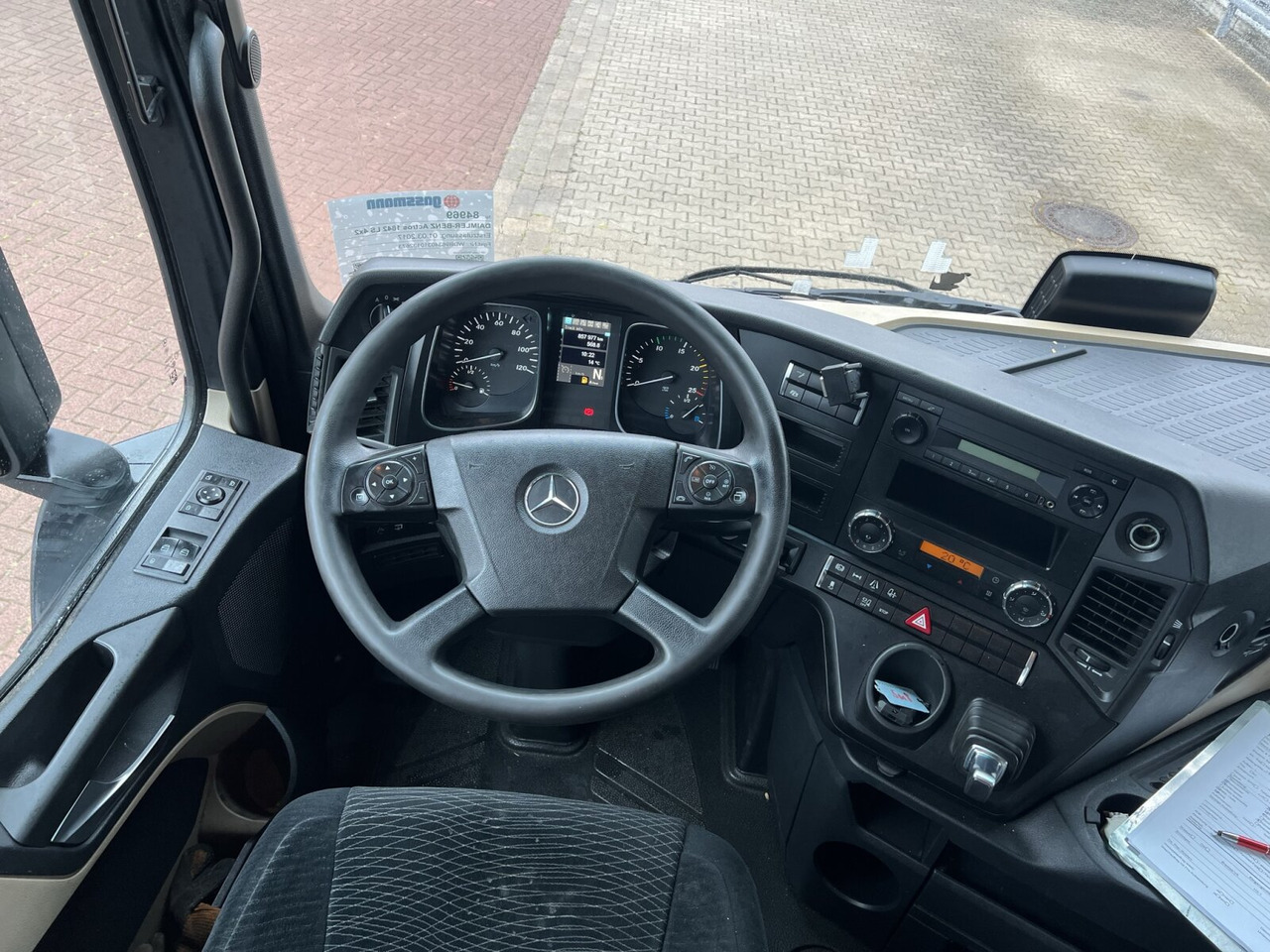 Mercedes-Benz Actros 1842/45 LS 4x2 Actros 1842/45 LS 4x2, 3x VORHANDEN - Cap tractor: Foto 5 Mercedes-Benz Actros 1842/45 LS 4x2 Actros 1842/45 LS 4x2, 3x VORHANDEN - Cap tractor: Foto 5