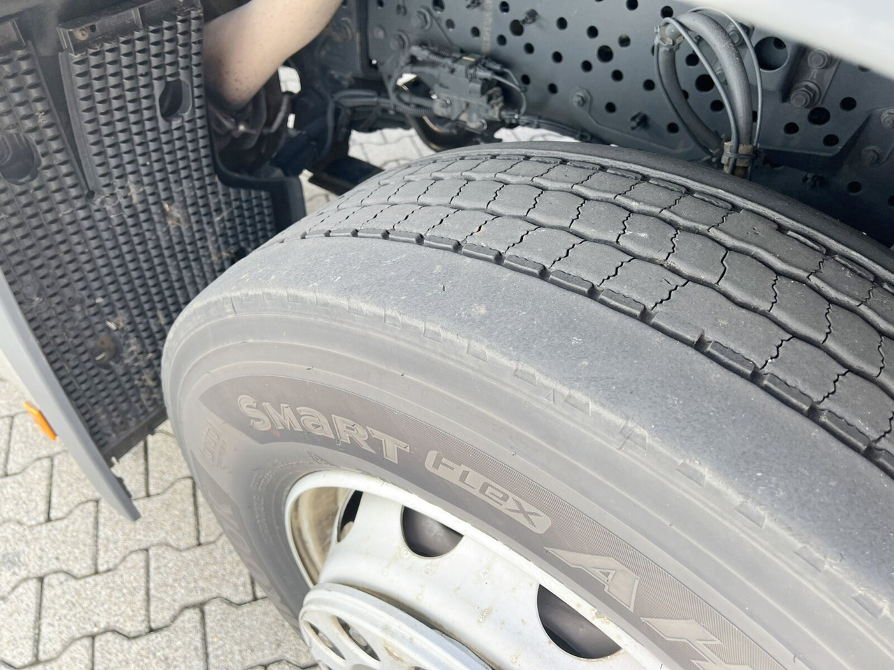 Mercedes-Benz Actros 1842/45 LS 4x2 Actros 1842/45 LS 4x2, 3x VORHANDEN - Cap tractor: Foto 4 Mercedes-Benz Actros 1842/45 LS 4x2 Actros 1842/45 LS 4x2, 3x VORHANDEN - Cap tractor: Foto 4