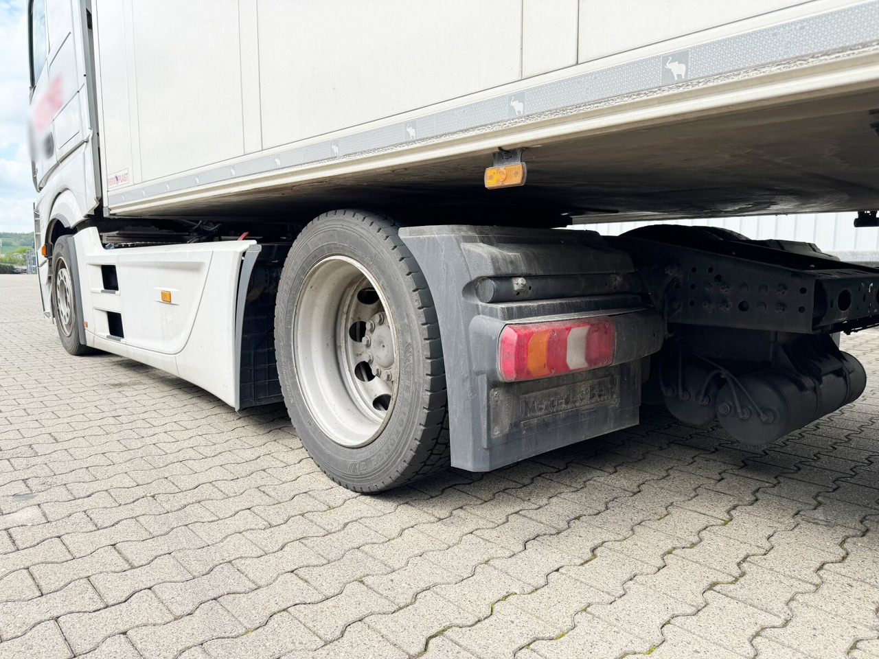 Cap tractor Mercedes-Benz Actros 1848 LS 4x2 Actros 1848 LS 4x2, Vollumer ,Retarder: Foto 12 Cap tractor Mercedes-Benz Actros 1848 LS 4x2 Actros 1848 LS 4x2, Vollumer ,Retarder: Foto 12