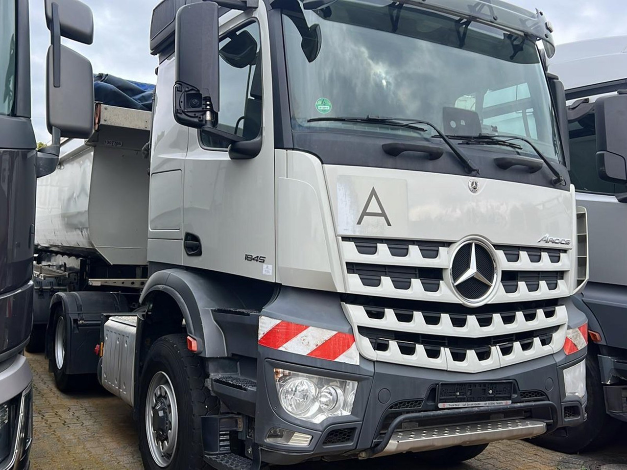 Mercedes-Benz Arocs 1845 LS 4x4 HAD Arocs 1845 LS 4x4 HAD - Cap tractor: Foto 2 Mercedes-Benz Arocs 1845 LS 4x4 HAD Arocs 1845 LS 4x4 HAD - Cap tractor: Foto 2