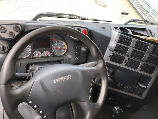 Stralis AS440S45 T/P 4x2 ONLY FOR SPAREPARTS!!! Stralis AS440S45 T/P 4x2 ActiveSpace - Cap tractor: Foto 2 Stralis AS440S45 T/P 4x2 ONLY FOR SPAREPARTS!!! Stralis AS440S45 T/P 4x2 ActiveSpace - Cap tractor: Foto 2
