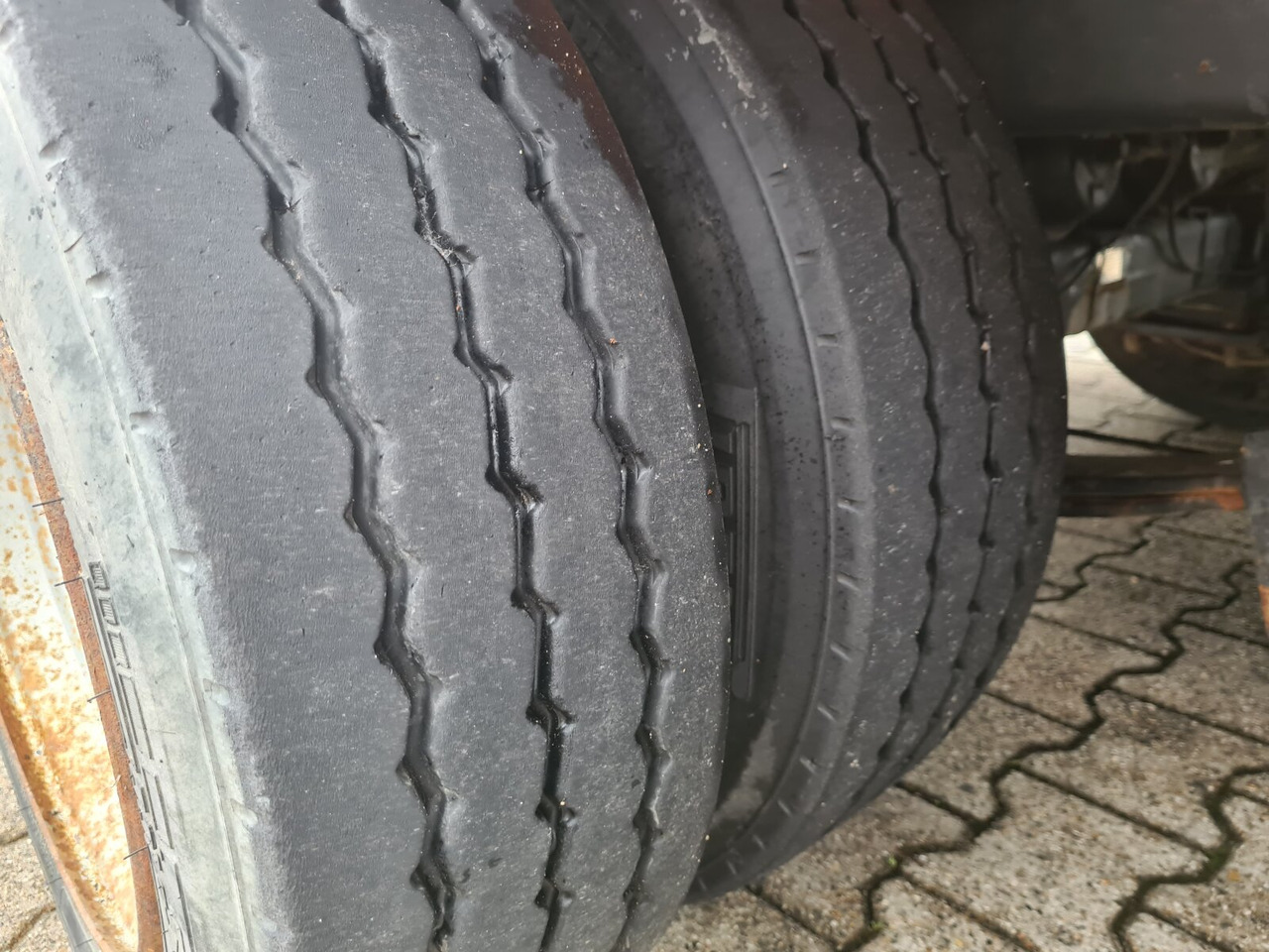 ETK-TA ETK-TA, hydr. Auffahrrampen - Remorcă transport utilaje: Foto 5 ETK-TA ETK-TA, hydr. Auffahrrampen - Remorcă transport utilaje: Foto 5