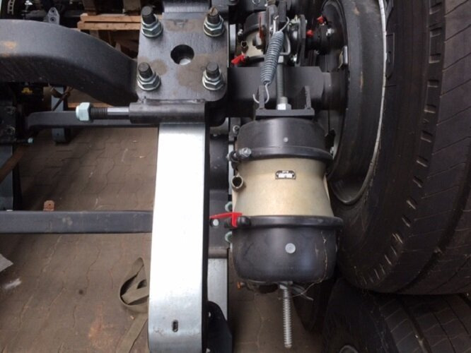 EuroCargo ML160E32 4x2 EuroCargo ML160E32 4x2 mit Teilen für Anhänger und Aufbauten - Camion transport auto: Foto 5 EuroCargo ML160E32 4x2 EuroCargo ML160E32 4x2 mit Teilen für Anhänger und Aufbauten - Camion transport auto: Foto 5