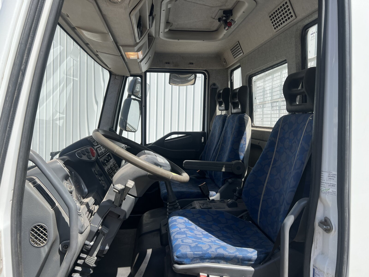 EuroCargo ML80E18K 4x2 EuroCargo ML80E18K 4x2 - Camion basculantă: Foto 4 EuroCargo ML80E18K 4x2 EuroCargo ML80E18K 4x2 - Camion basculantă: Foto 4
