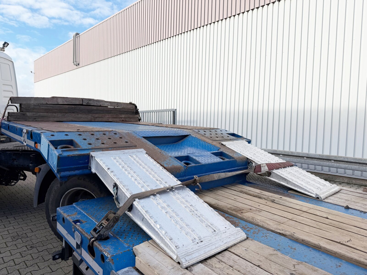 Fliegl SDS 420 T SDS 420 T, Nachlauflenkachse, Verbr. auf 3m, hydr. Rampen - Semiremorcă transport agabaritic: Foto 5 Fliegl SDS 420 T SDS 420 T, Nachlauflenkachse, Verbr. auf 3m, hydr. Rampen - Semiremorcă transport agabaritic: Foto 5