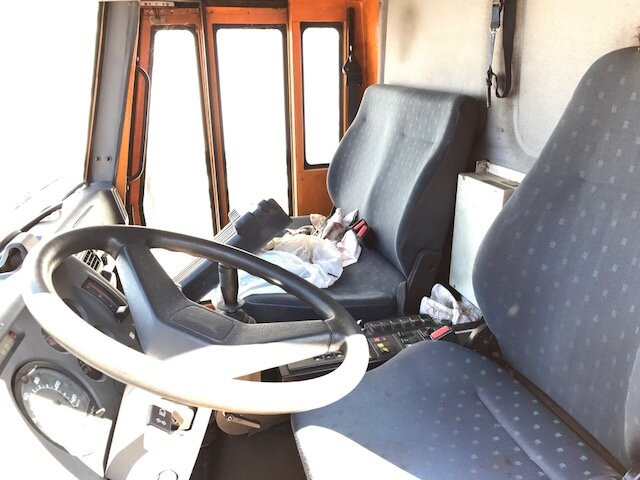 Ginaf GINC 3030 Ginaf GINC 3030 mit Heckkran Atlas AK 90.1 HDS - Camion cu macara: Foto 5 Ginaf GINC 3030 Ginaf GINC 3030 mit Heckkran Atlas AK 90.1 HDS - Camion cu macara: Foto 5