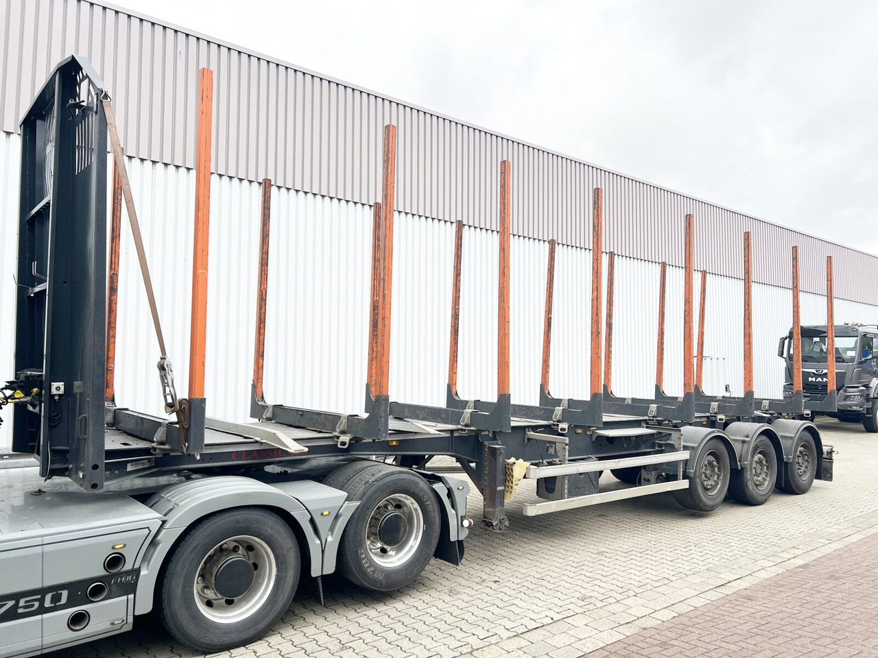 Gsodam 3-Achs Holzauflieger Gsodam 3-Achs Holzauflieger, Liftachse - Semiremorcă transport busteni: Foto 1 Gsodam 3-Achs Holzauflieger Gsodam 3-Achs Holzauflieger, Liftachse - Semiremorcă transport busteni: Foto 1