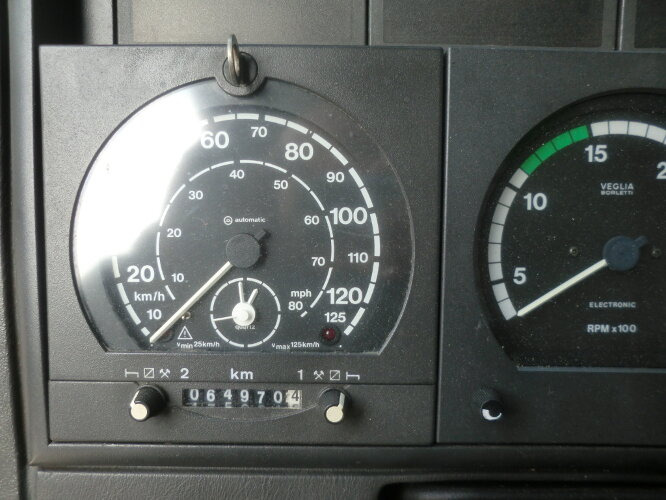 Camion furgon Iveco EuroTech 190E40 4x2 Euro Tech 190E40, Möbelkoffer, 49 cbm: Foto 11 Camion furgon Iveco EuroTech 190E40 4x2 Euro Tech 190E40, Möbelkoffer, 49 cbm: Foto 11