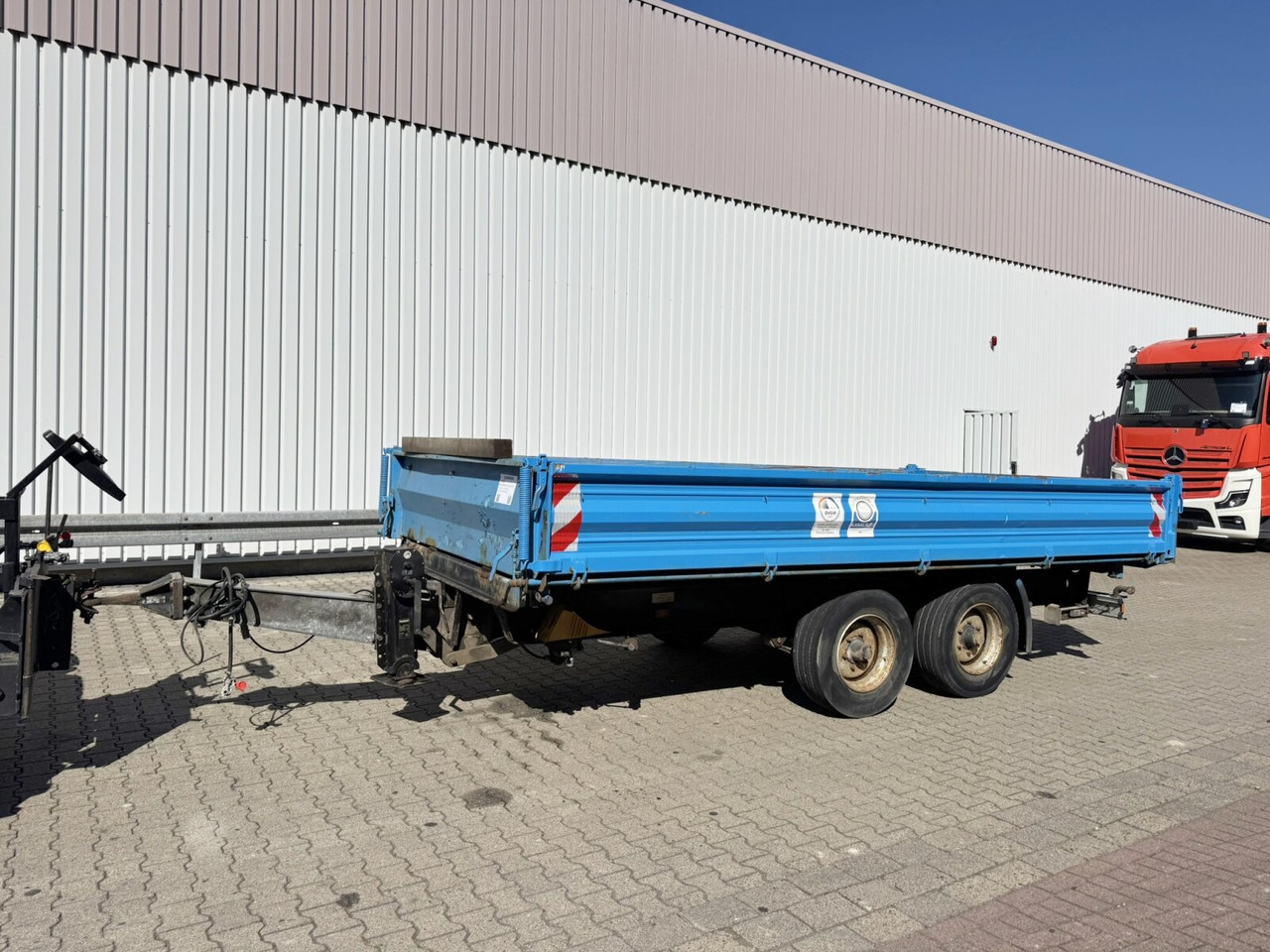 KA-TA-R 10.5 KA-TA-R 10.5, Rampenschacht - Remorcă platformă: Foto 1 KA-TA-R 10.5 KA-TA-R 10.5, Rampenschacht - Remorcă platformă: Foto 1