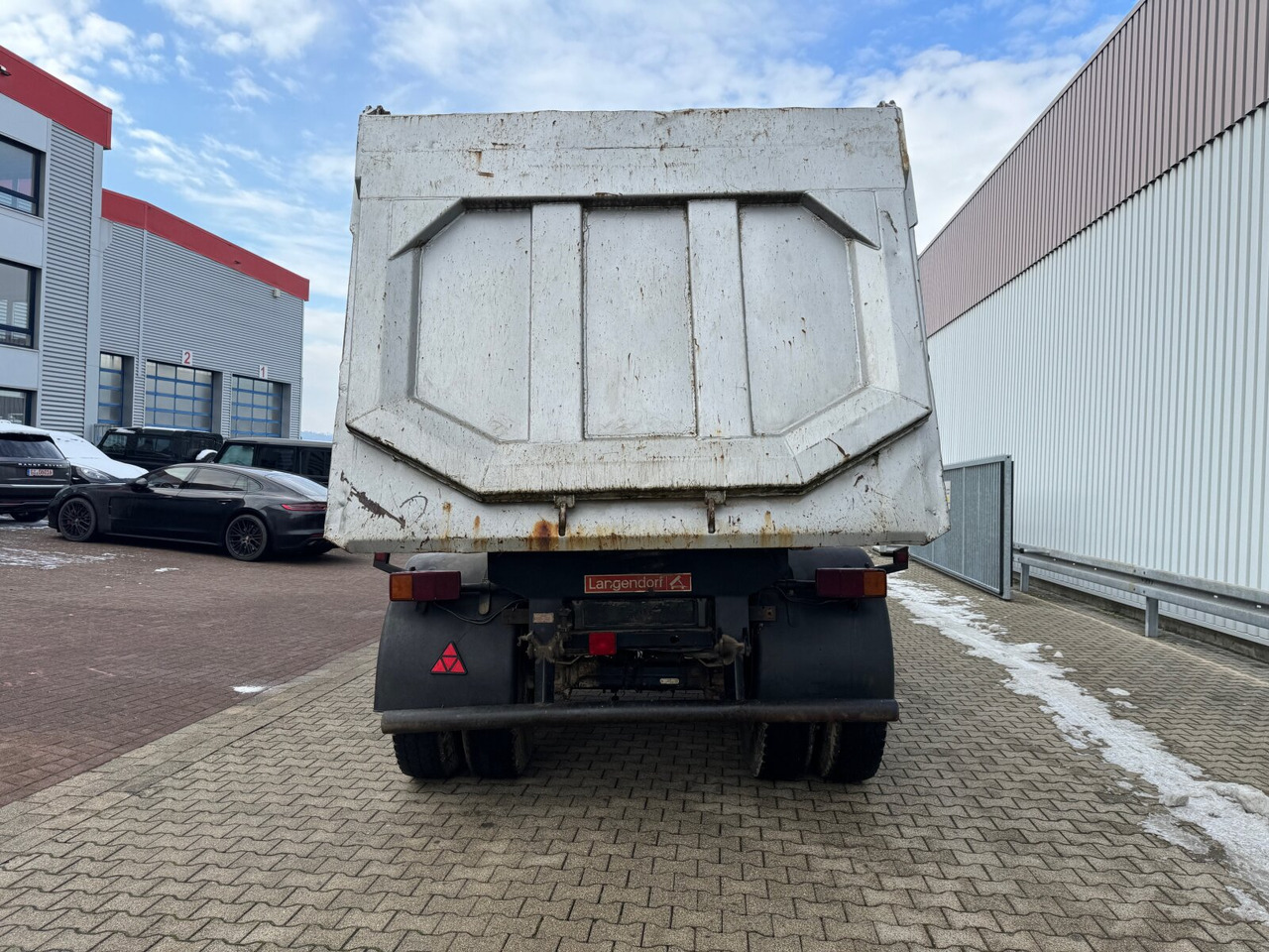 Semiremorcă basculantă Langendorf SKA-HS 18/27 SKA-HS 18/27, Stahlmulde ca. 24m³: Foto 6 Semiremorcă basculantă Langendorf SKA-HS 18/27 SKA-HS 18/27, Stahlmulde ca. 24m³: Foto 6