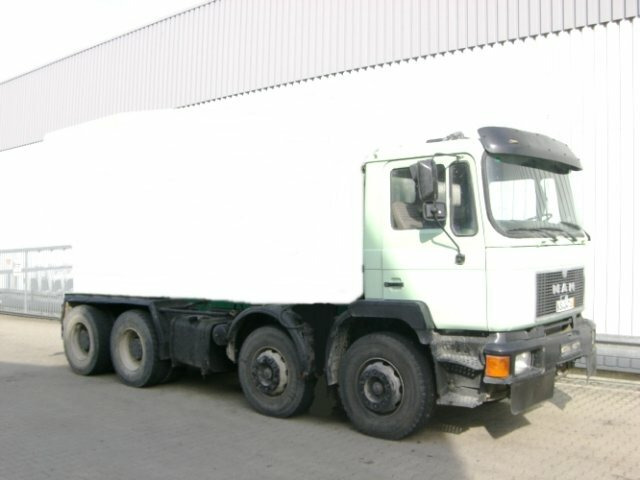 MAN 33.292 8x4 BB 33.292 8x4 BB, 6-Zylinder - Camion şasiu: Foto 1 MAN 33.292 8x4 BB 33.292 8x4 BB, 6-Zylinder - Camion şasiu: Foto 1