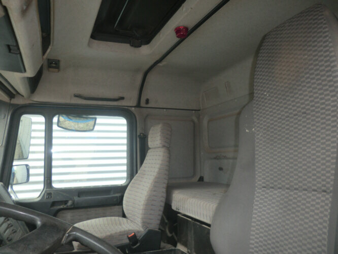 MAN T39 26.403 6x4 T39 26.403 6x4 - Camion basculantă: Foto 4 MAN T39 26.403 6x4 T39 26.403 6x4 - Camion basculantă: Foto 4