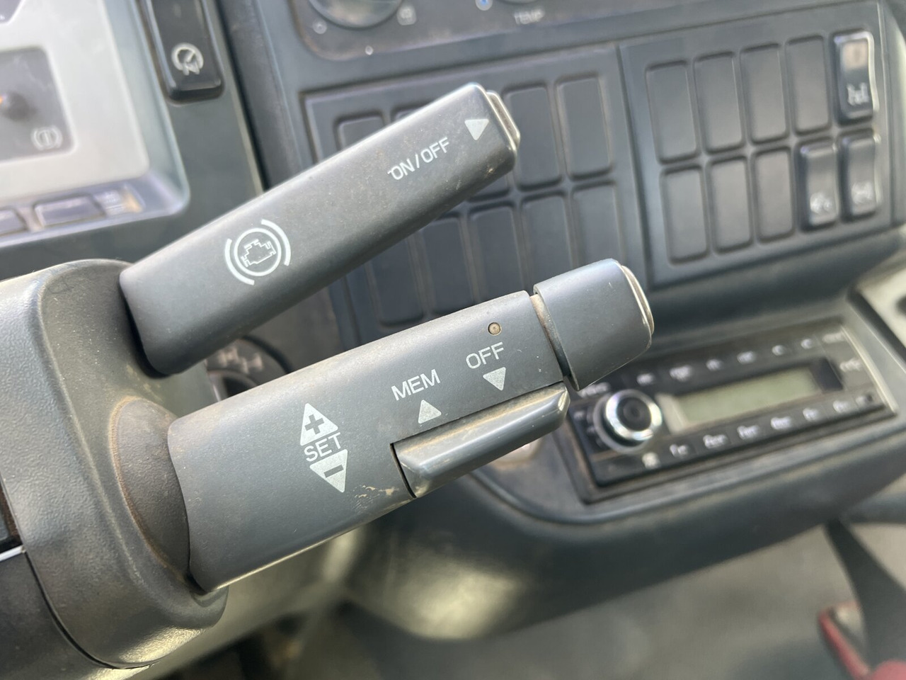 MAN TGA 26.363/410 6x4 BB TGA 26.363/410 6x4 BB, 2-S-Alukipper - Camion basculantă, Camion cu macara: Foto 5 MAN TGA 26.363/410 6x4 BB TGA 26.363/410 6x4 BB, 2-S-Alukipper - Camion basculantă, Camion cu macara: Foto 5