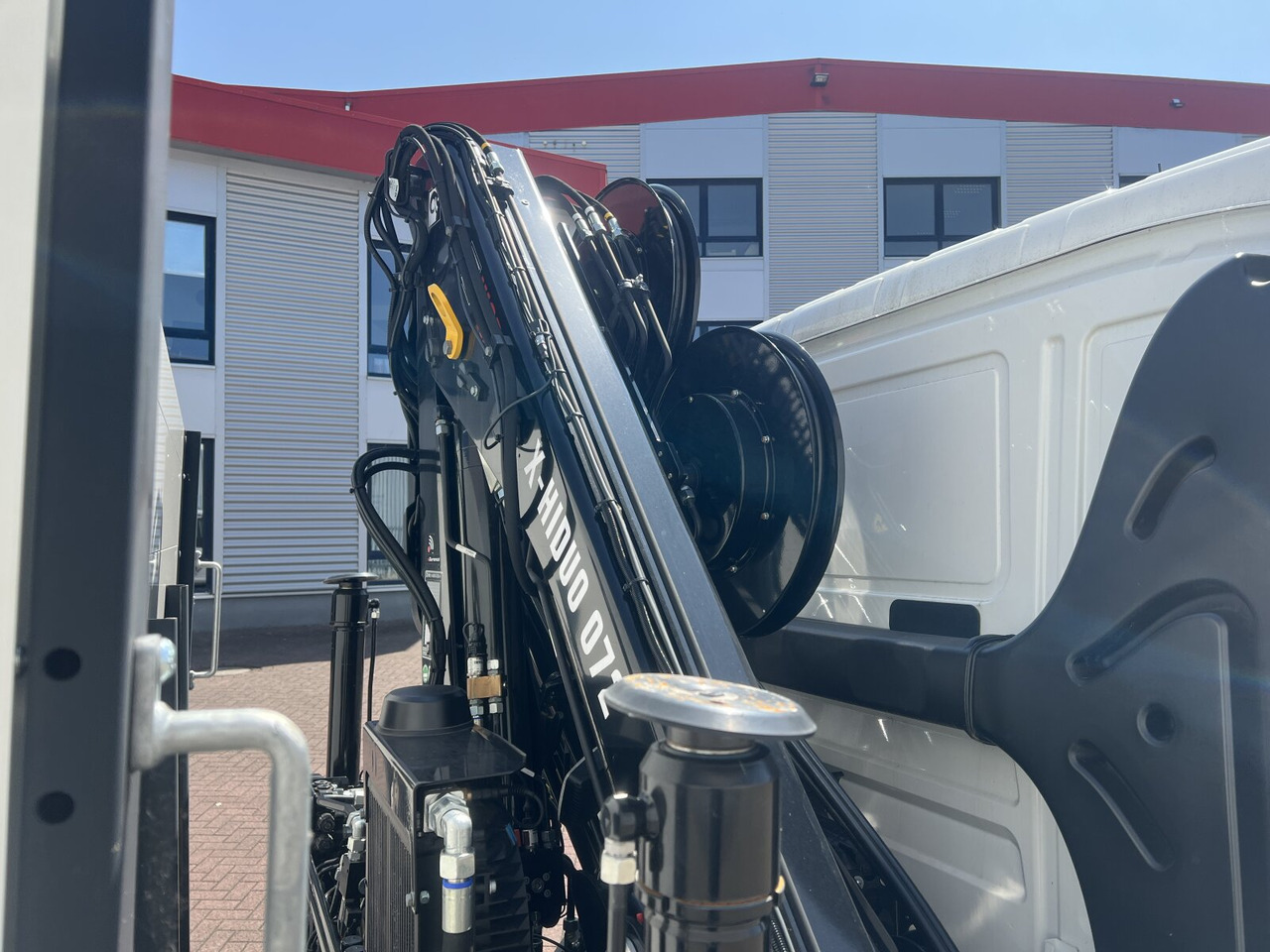 MAN TGL 12.190 4x2 BL TGL 12.190 4x2 BL mit Kran Hiab Hiduo 072DS-4 - Camion cu macara: Foto 5 MAN TGL 12.190 4x2 BL TGL 12.190 4x2 BL mit Kran Hiab Hiduo 072DS-4 - Camion cu macara: Foto 5