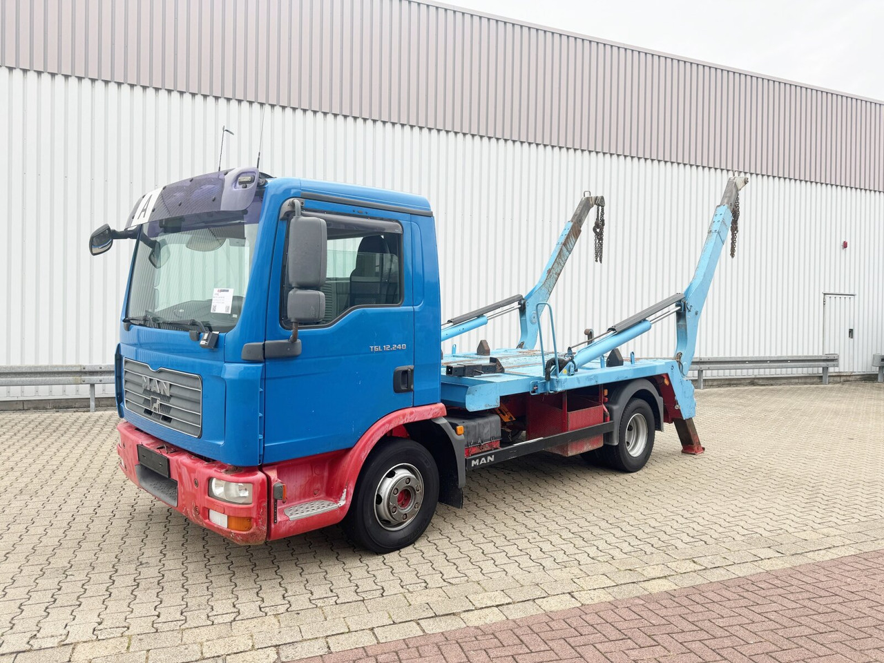 MAN TGL 12.240 4X2 BB TGL 12.240 4X2 BB, Tele-Absetzer - Camion container de gunoi: Foto 1 MAN TGL 12.240 4X2 BB TGL 12.240 4X2 BB, Tele-Absetzer - Camion container de gunoi: Foto 1