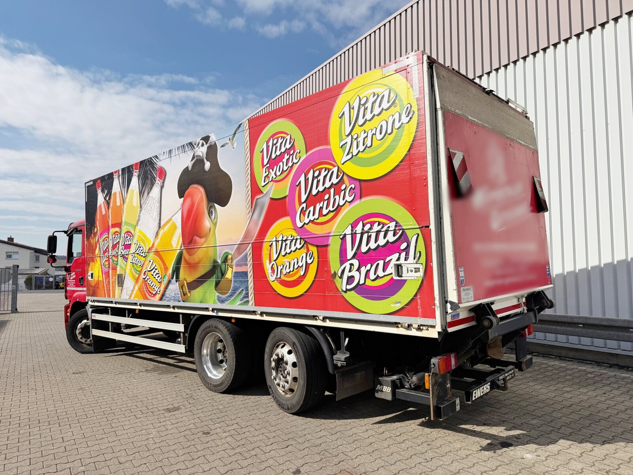 Camion furgon MAN TGM 26.340 6x2-4 LL TGM 26.340 6x2-4 LL, Getränkekoffer, Lenk-/Liftachse, LBW MBB, 2x AHK: Foto 13 Camion furgon MAN TGM 26.340 6x2-4 LL TGM 26.340 6x2-4 LL, Getränkekoffer, Lenk-/Liftachse, LBW MBB, 2x AHK: Foto 13