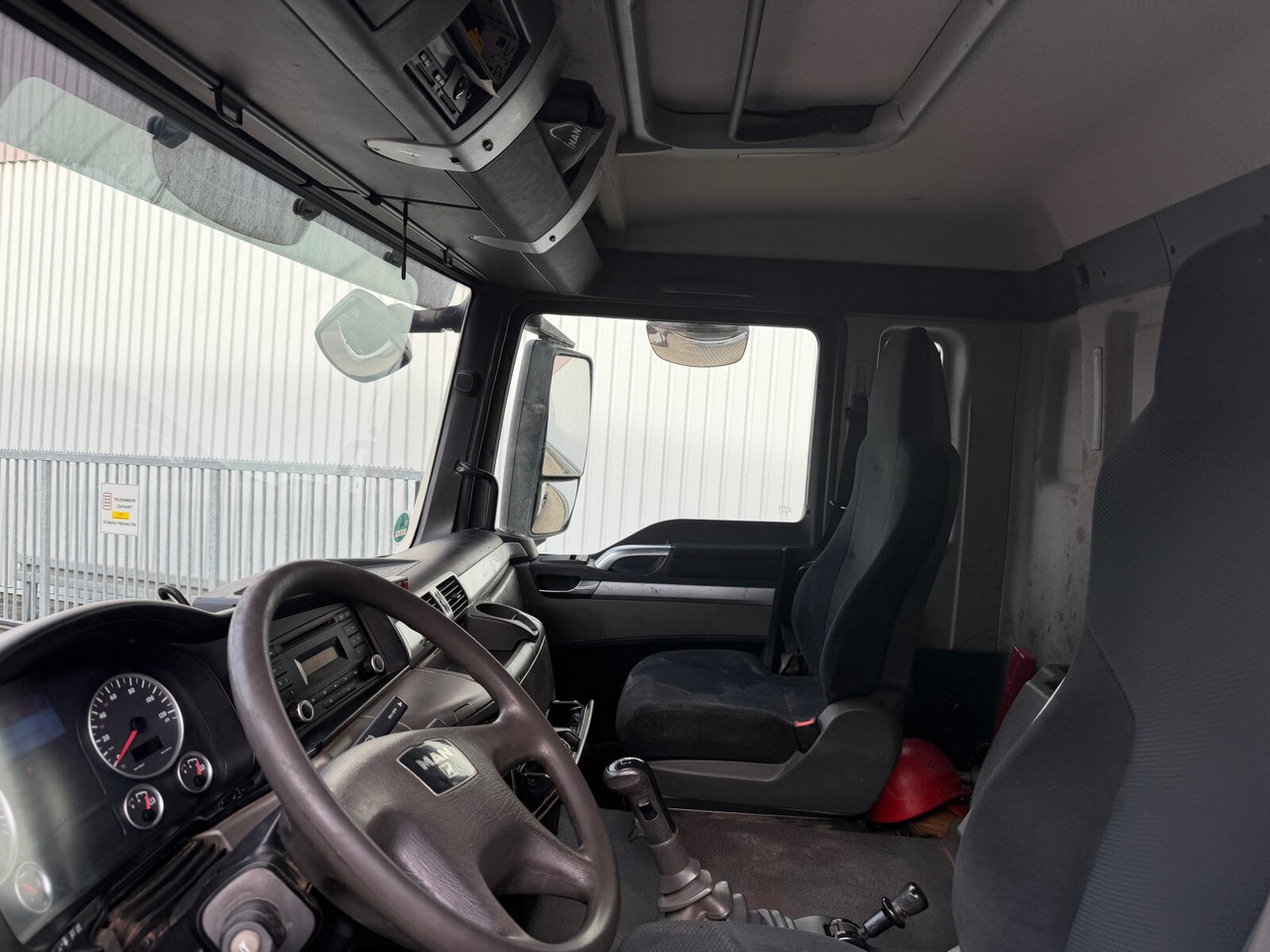 MAN TGS 18.360 4X2 BL TGS 18.360 4X2 BL, Hyva 10.45 S, Teleskopabrollanlage - Camion cu cârlig: Foto 2 MAN TGS 18.360 4X2 BL TGS 18.360 4X2 BL, Hyva 10.45 S, Teleskopabrollanlage - Camion cu cârlig: Foto 2