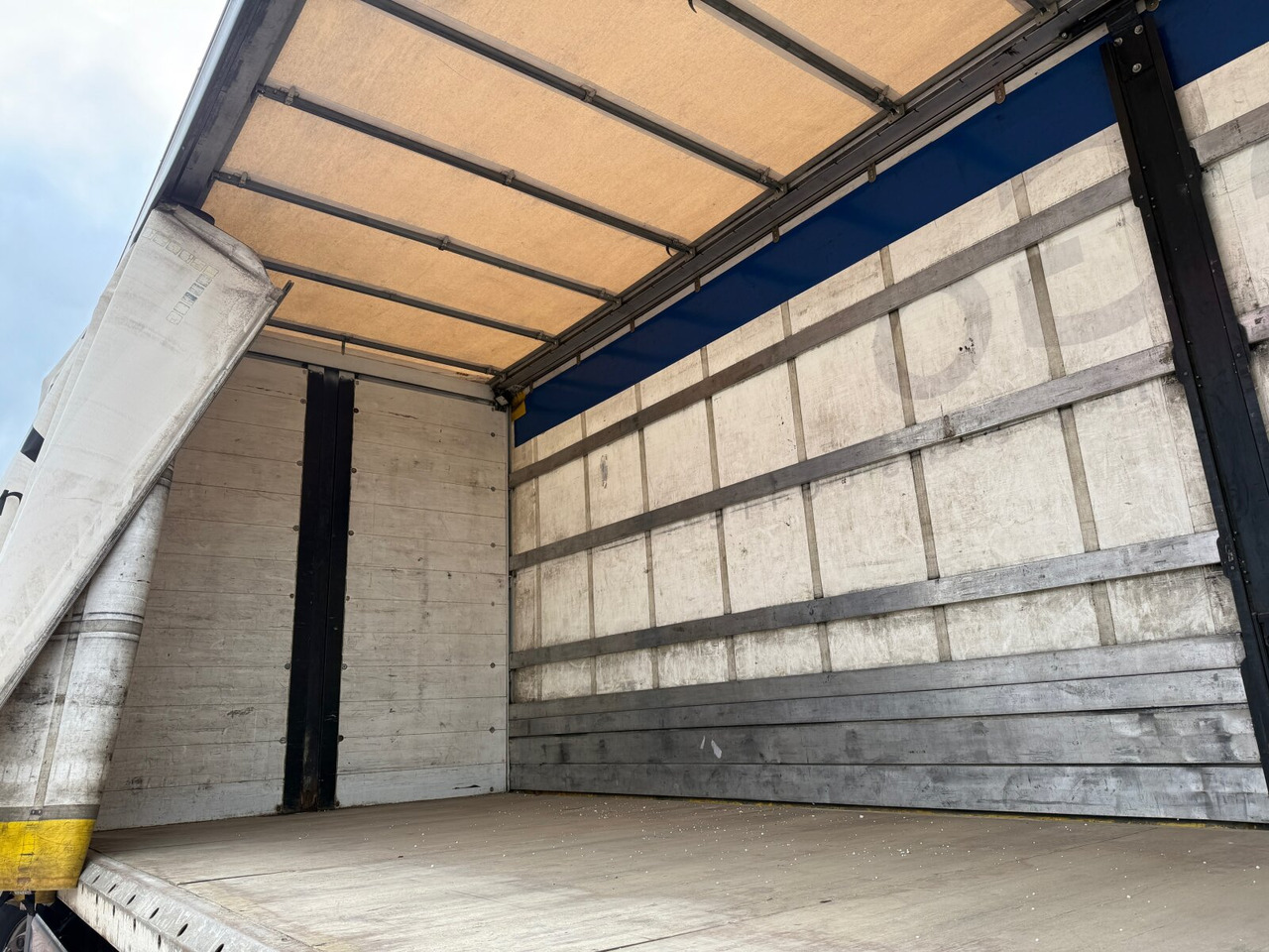 Camion platformă, Camion cu macara MAN TGS 26.400 6x2-4 LL TGS 26.400 6x2-4 LL, Lenk-/Liftachse: Foto 15