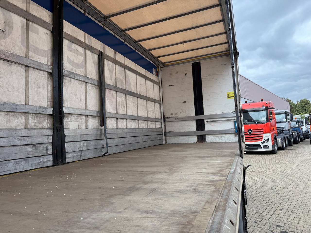 Camion platformă, Camion cu macara MAN TGS 26.400 6x2-4 LL TGS 26.400 6x2-4 LL, Lenk-/Liftachse: Foto 14