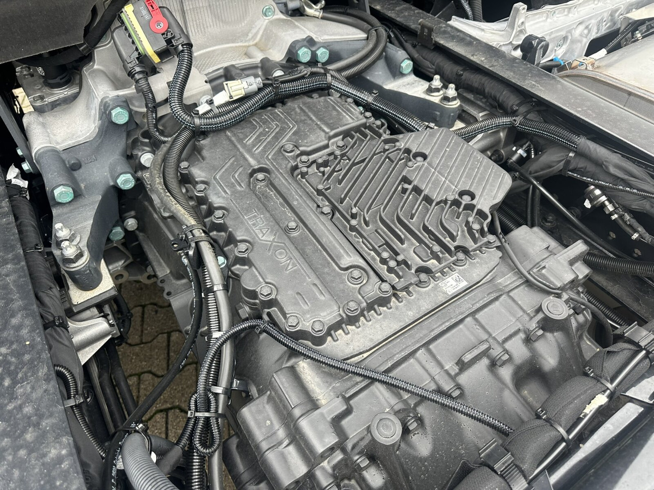 MAN TGS 26.440 6x2-4 LL CH TGS 26.440 6x2-4 LL CH, Lenk-/Liftachse, Navi, LED - Camion şasiu: Foto 2 MAN TGS 26.440 6x2-4 LL CH TGS 26.440 6x2-4 LL CH, Lenk-/Liftachse, Navi, LED - Camion şasiu: Foto 2