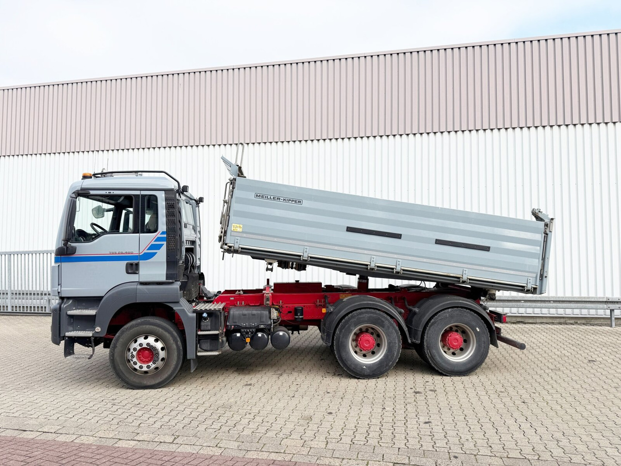 Leasing de MAN TGS 26.460 6x4 BL TGS 26.460 6x4 BL, Alu-Bordwände MAN TGS 26.460 6x4 BL TGS 26.460 6x4 BL, Alu-Bordwände: Foto 14