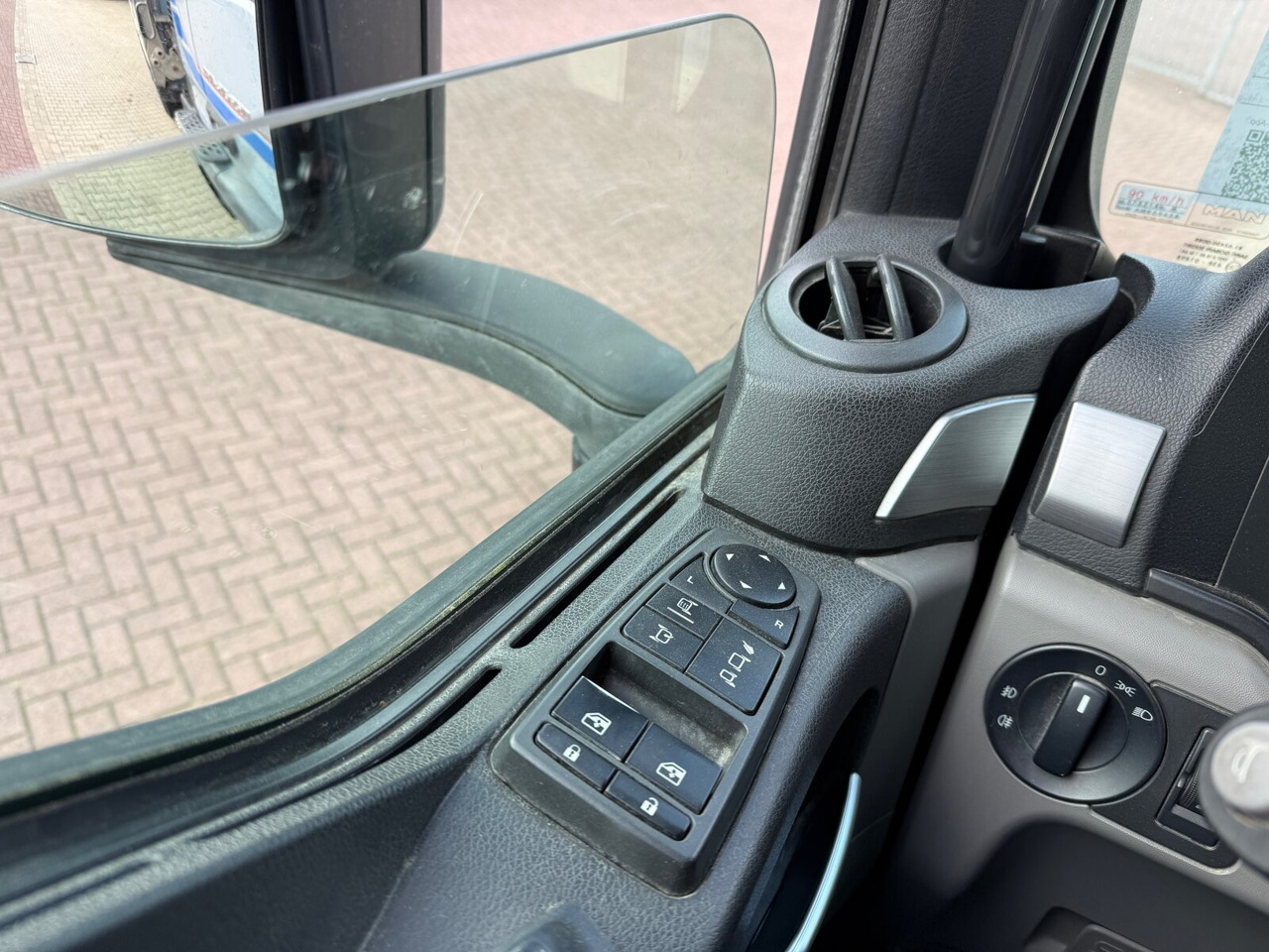 Leasing de MAN TGS 26.460 6x4 BL TGS 26.460 6x4 BL, Alu-Bordwände MAN TGS 26.460 6x4 BL TGS 26.460 6x4 BL, Alu-Bordwände: Foto 6