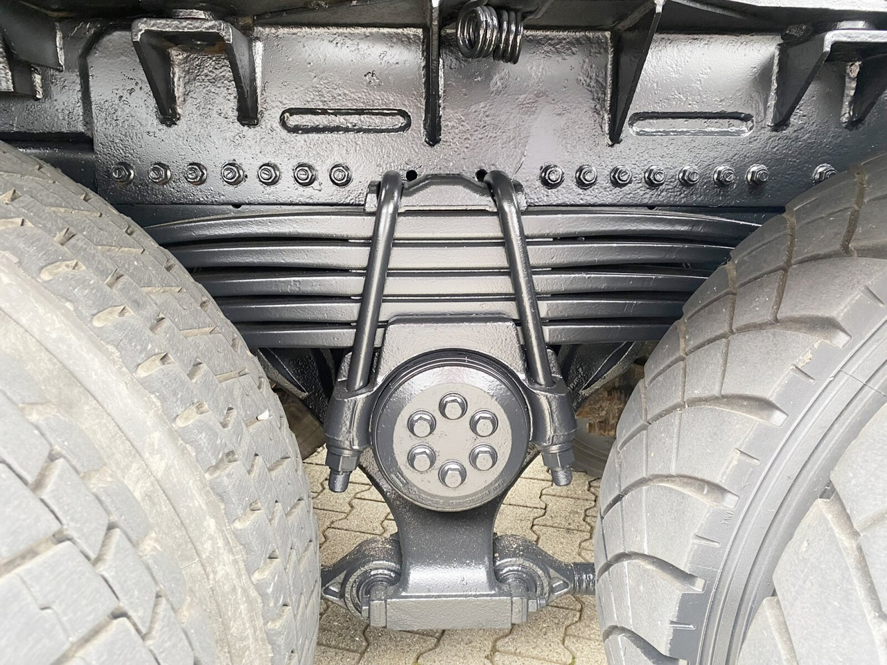 Camion forestier, Camion cu macara MAN TGS 26.480 6x4 BB TGS 26.480 6x4 BB, Intarder, Kran Epsilon S270L88, Langholz: Foto 14