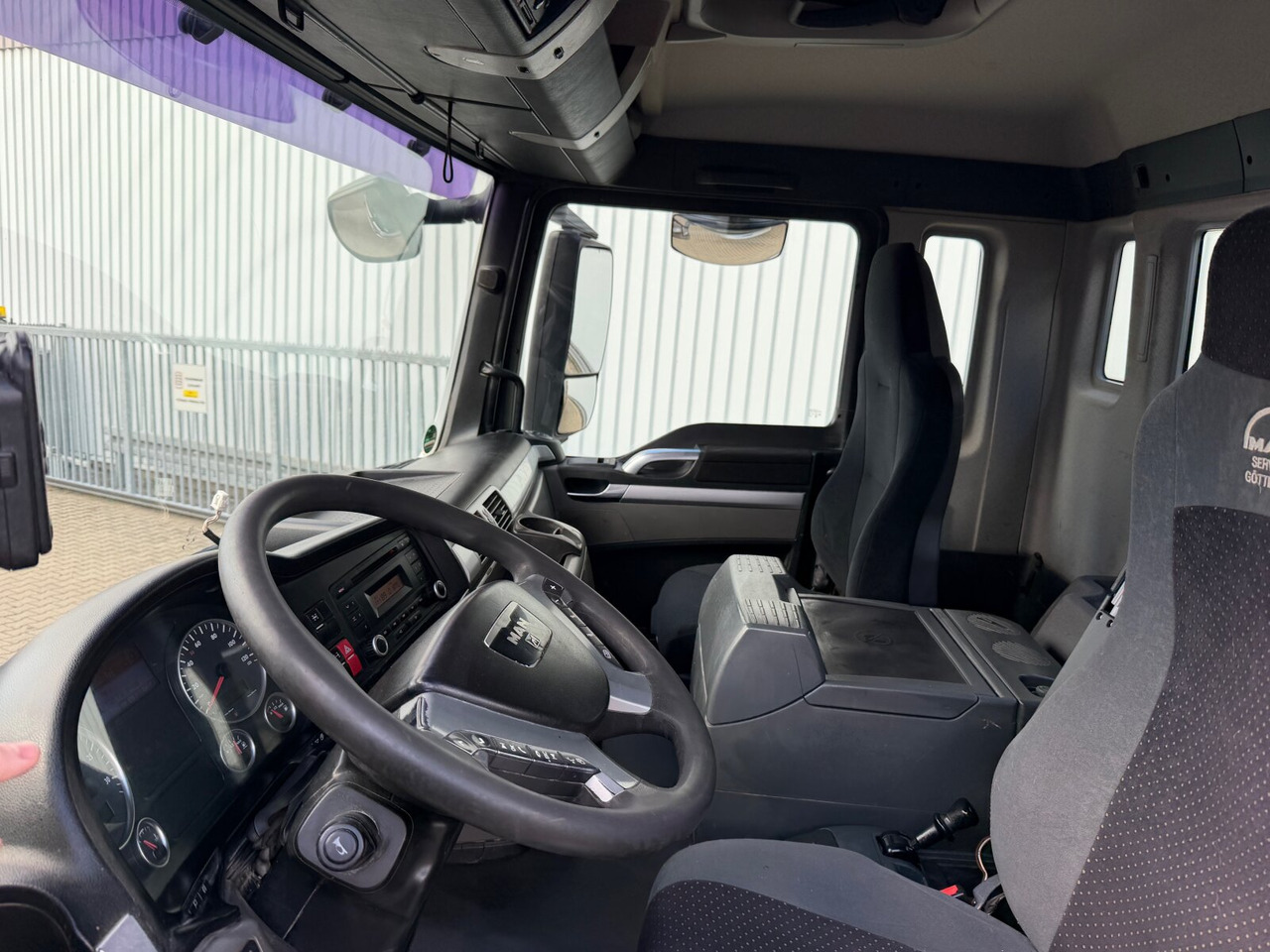 MAN TGS 26.540 6x4 BL TGS 26.540 6x4 BL, Intarder, Bordmatik - Camion basculantă: Foto 3 MAN TGS 26.540 6x4 BL TGS 26.540 6x4 BL, Intarder, Bordmatik - Camion basculantă: Foto 3