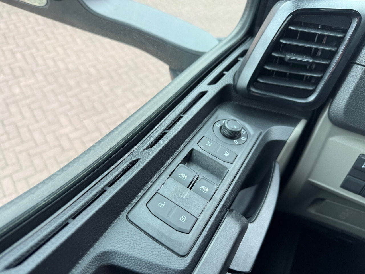 MAN TGS 33.440 6x4 BB TGS 33.440 6x4 BB, Bordmatik, mehrfach vorhanden! - Camion basculantă: Foto 4 MAN TGS 33.440 6x4 BB TGS 33.440 6x4 BB, Bordmatik, mehrfach vorhanden! - Camion basculantă: Foto 4