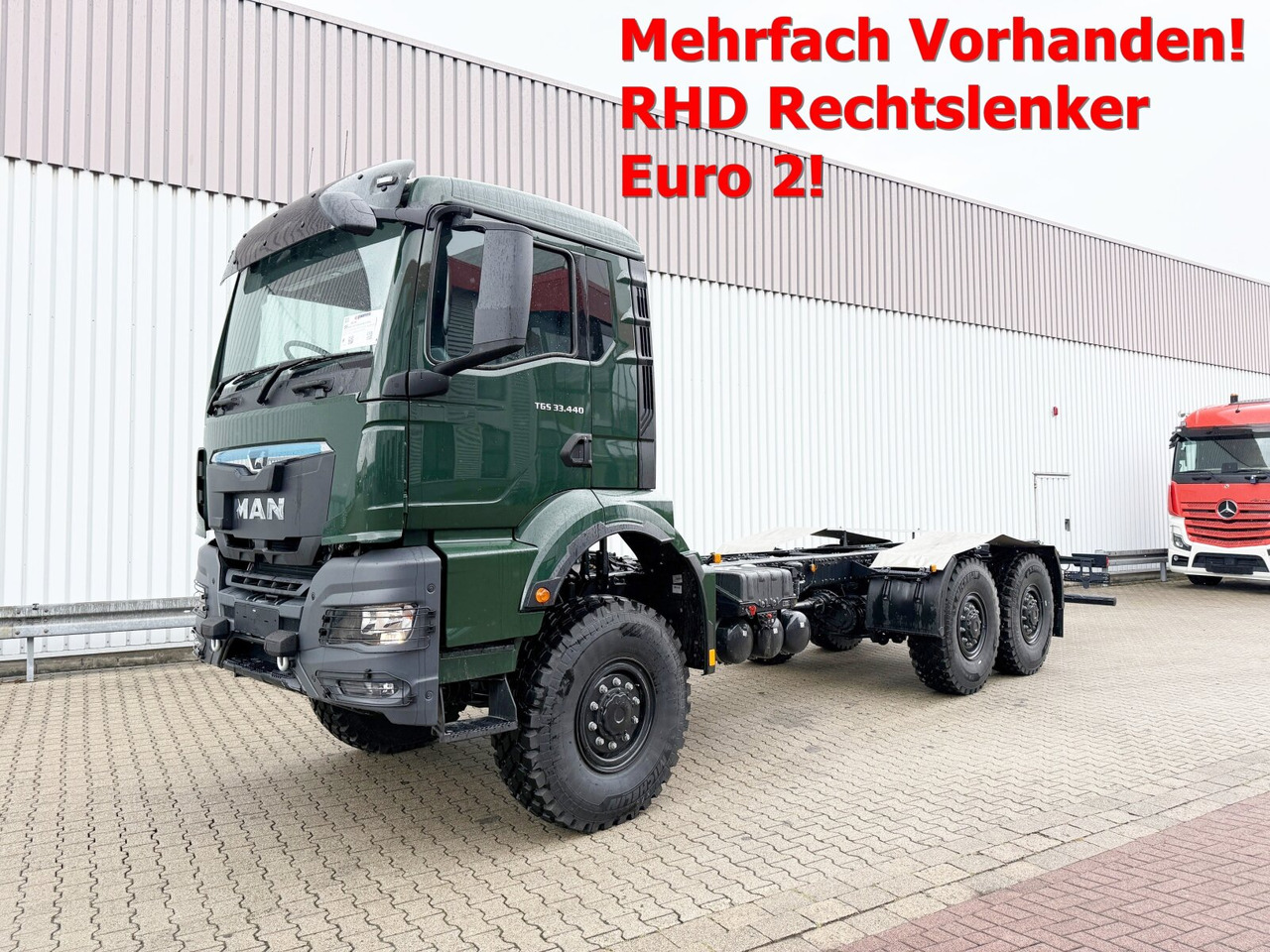 MAN TGS 33.440 6x6 BB CH RHD TGS 33.440 6x6 BB CH RHD, Euro2, Rechtslenker, Einzelbereifung - Camion şasiu: Foto 1 MAN TGS 33.440 6x6 BB CH RHD TGS 33.440 6x6 BB CH RHD, Euro2, Rechtslenker, Einzelbereifung - Camion şasiu: Foto 1