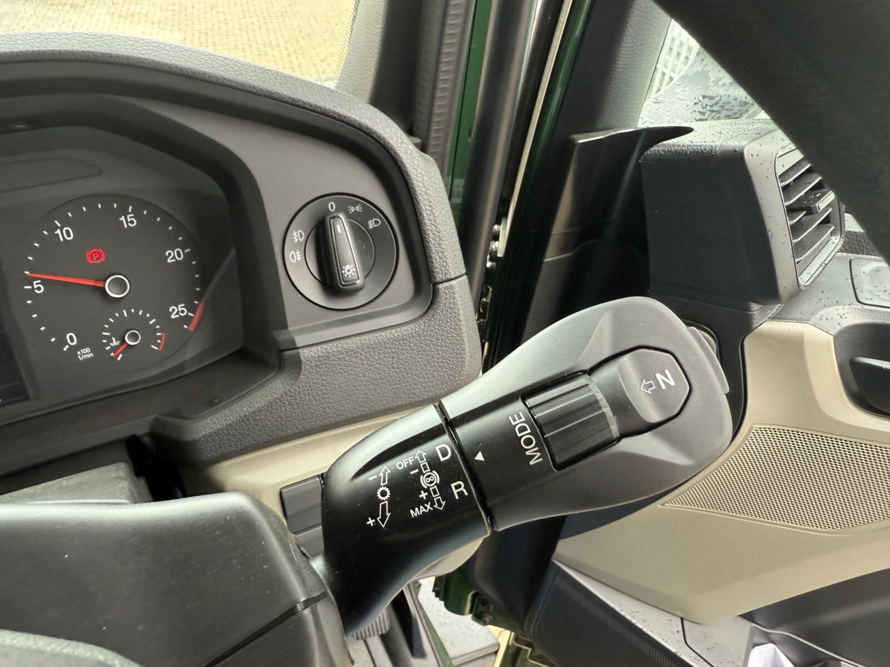 MAN TGS 33.440 6x6 BB CH RHD TGS 33.440 6x6 BB CH RHD, Euro2, Rechtslenker, Einzelbereifung - Camion şasiu: Foto 4 MAN TGS 33.440 6x6 BB CH RHD TGS 33.440 6x6 BB CH RHD, Euro2, Rechtslenker, Einzelbereifung - Camion şasiu: Foto 4