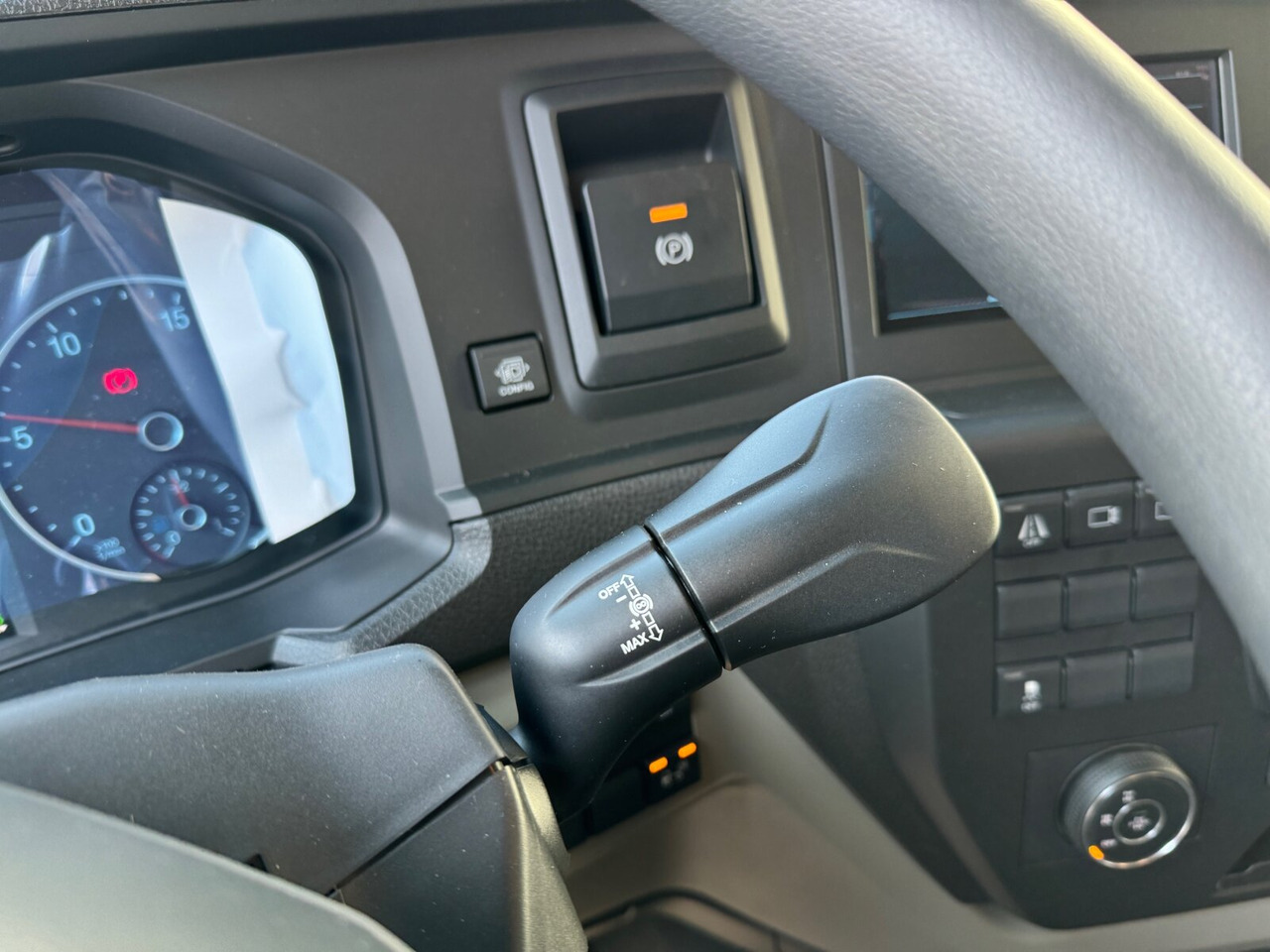 Leasing de MAN TGS 35.480 8x6H BL CH TGS 35.480 8x6H BL CH, HydroDrive, Navi, Nebenantrieb MAN TGS 35.480 8x6H BL CH TGS 35.480 8x6H BL CH, HydroDrive, Navi, Nebenantrieb: Foto 5