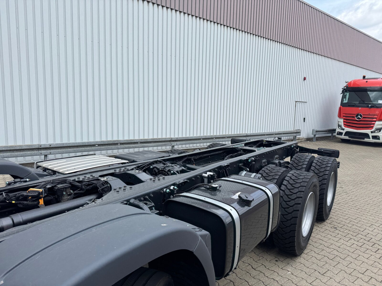 Leasing de MAN TGS 35.480 8x8 BB CH TGS 35.480 8x8 BB CH, Hohe Bauart, Nebenantrieb MAN TGS 35.480 8x8 BB CH TGS 35.480 8x8 BB CH, Hohe Bauart, Nebenantrieb: Foto 15 Leasing de MAN TGS 35.480 8x8 BB CH TGS 35.480 8x8 BB CH, Hohe Bauart, Nebenantrieb MAN TGS 35.480 8x8 BB CH TGS 35.480 8x8 BB CH, Hohe Bauart, Nebenantrieb: Foto 15
