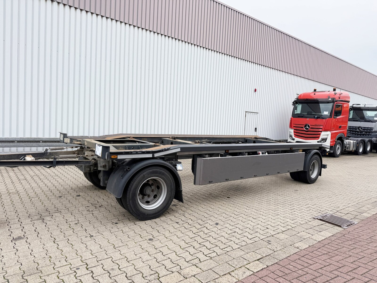 Meiller MG18-ZO 5.4 MG18-ZO 5.4 Abrollanhänger - Remorcă abroll/ Skiploader: Foto 1 Meiller MG18-ZO 5.4 MG18-ZO 5.4 Abrollanhänger - Remorcă abroll/ Skiploader: Foto 1