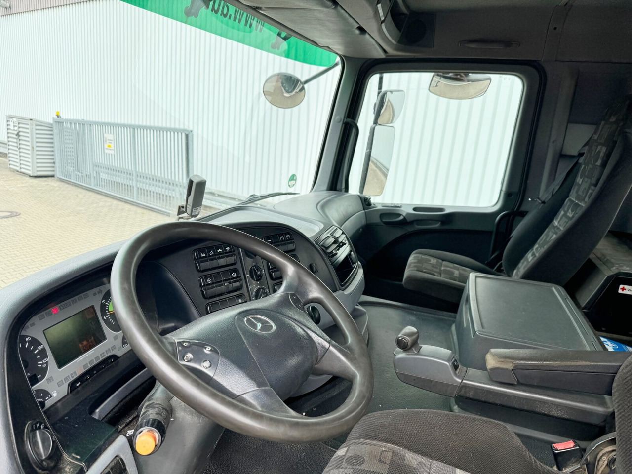 Mercedes-Benz Actros 2541 L 6x2 Actros 2541 L 6x2, Retader, Lenkachse - Camion cu cârlig: Foto 2 Mercedes-Benz Actros 2541 L 6x2 Actros 2541 L 6x2, Retader, Lenkachse - Camion cu cârlig: Foto 2
