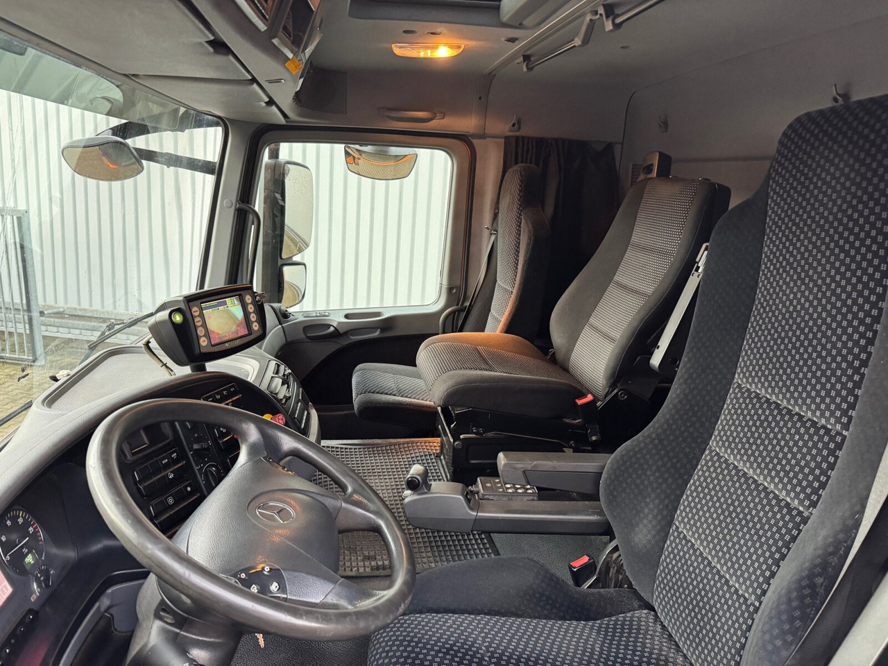 Mercedes-Benz Actros 2641/48 L 6x4 Actros 2641/48 L 6x4, Haller M21X2C, Zöller Schüttung - Autogunoiere: Foto 4 Mercedes-Benz Actros 2641/48 L 6x4 Actros 2641/48 L 6x4, Haller M21X2C, Zöller Schüttung - Autogunoiere: Foto 4