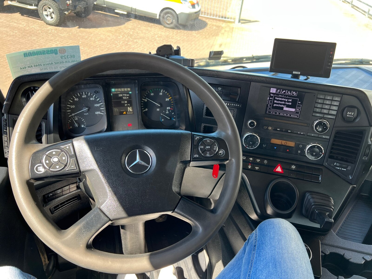 Mercedes-Benz Arocs 2045 AK 4x4 Arocs 2045 AK 4x4, GROUNDER, Funk - Camion container de gunoi: Foto 2 Mercedes-Benz Arocs 2045 AK 4x4 Arocs 2045 AK 4x4, GROUNDER, Funk - Camion container de gunoi: Foto 2