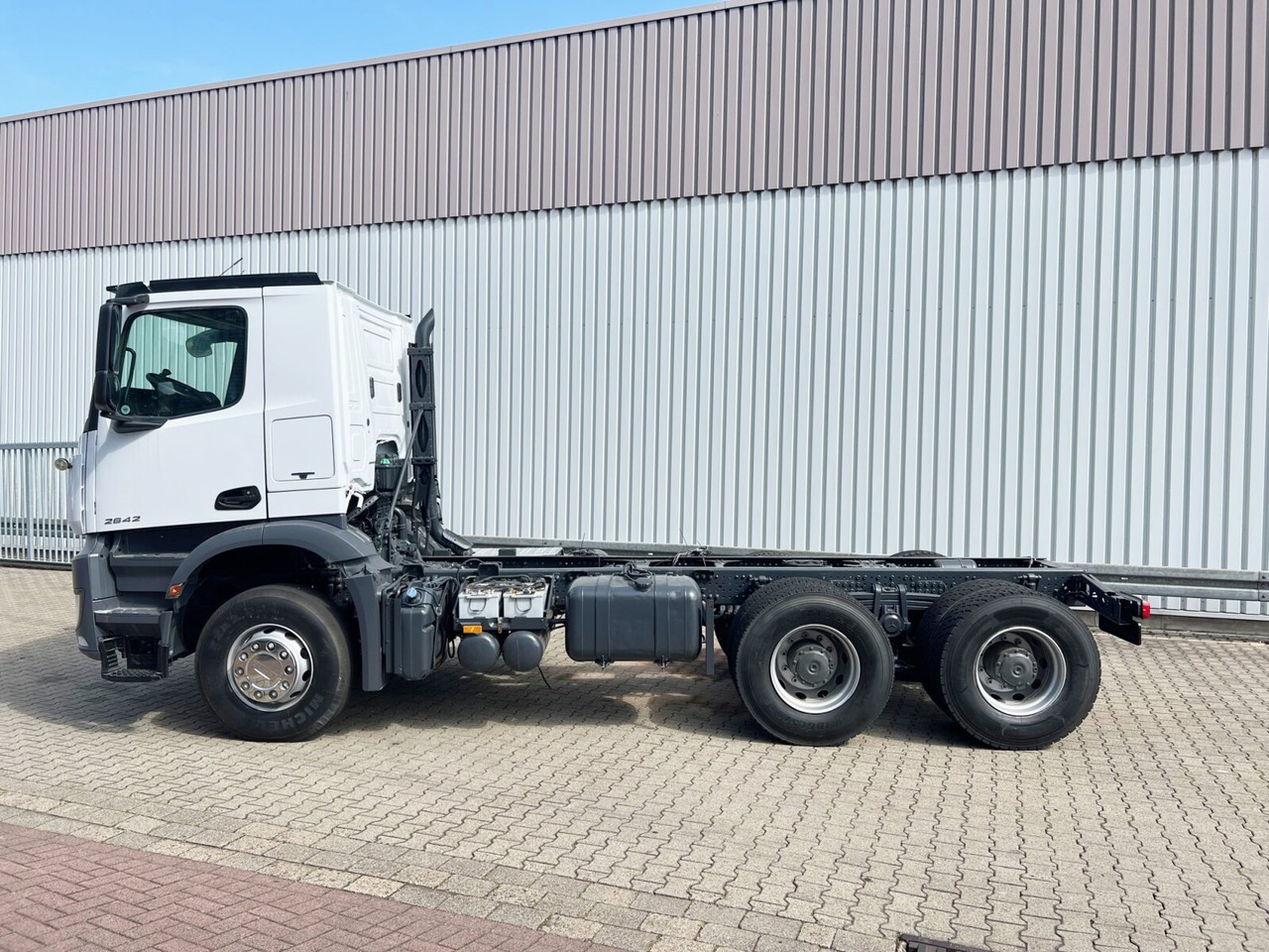 Camion şasiu Mercedes-Benz Arocs 2642 K 6x4 Arocs 2642 K 6x4, Retarder, Motorabtrieb: Foto 12