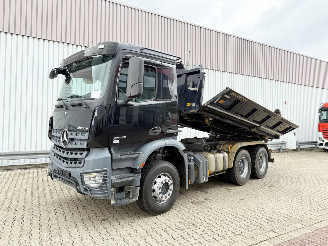Mercedes-Benz Arocs 2643 K 6x4 Arocs 2643 K 6x4, Bordmatik - Camion basculantă: Foto 1 Mercedes-Benz Arocs 2643 K 6x4 Arocs 2643 K 6x4, Bordmatik - Camion basculantă: Foto 1