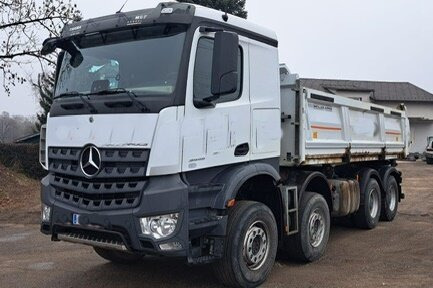 Mercedes-Benz Arocs 3445 K 8x4/4 Arocs 3445 K 8x4/4, Meiller Bordmatik links - Camion basculantă: Foto 1 Mercedes-Benz Arocs 3445 K 8x4/4 Arocs 3445 K 8x4/4, Meiller Bordmatik links - Camion basculantă: Foto 1