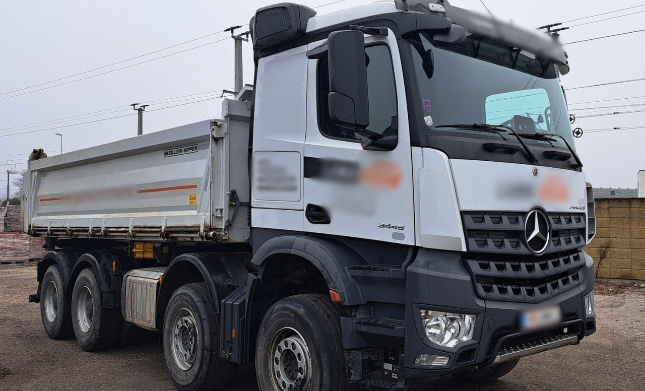 Mercedes-Benz Arocs 3445 K 8x4/4 Arocs 3445 K 8x4/4, Meiller Bordmatik links - Camion basculantă: Foto 2 Mercedes-Benz Arocs 3445 K 8x4/4 Arocs 3445 K 8x4/4, Meiller Bordmatik links - Camion basculantă: Foto 2