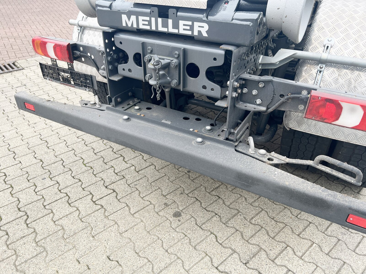 Mercedes-Benz Arocs 4142/48 8x4/4 Arocs 4142/48 8x4/4, Grounder, Meiller RS26 62-K, Funk, Motorabtrieb - Camion cu cârlig: Foto 3 Mercedes-Benz Arocs 4142/48 8x4/4 Arocs 4142/48 8x4/4, Grounder, Meiller RS26 62-K, Funk, Motorabtrieb - Camion cu cârlig: Foto 3