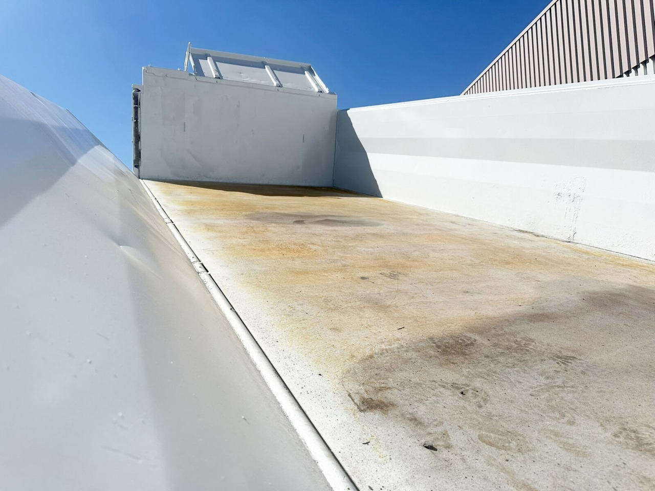 Camion basculantă Mercedes-Benz Arocs 4142 K 8x4/4 Arocs 4142/45 K 8x4/4, Meiller Bordmatik links: Foto 13