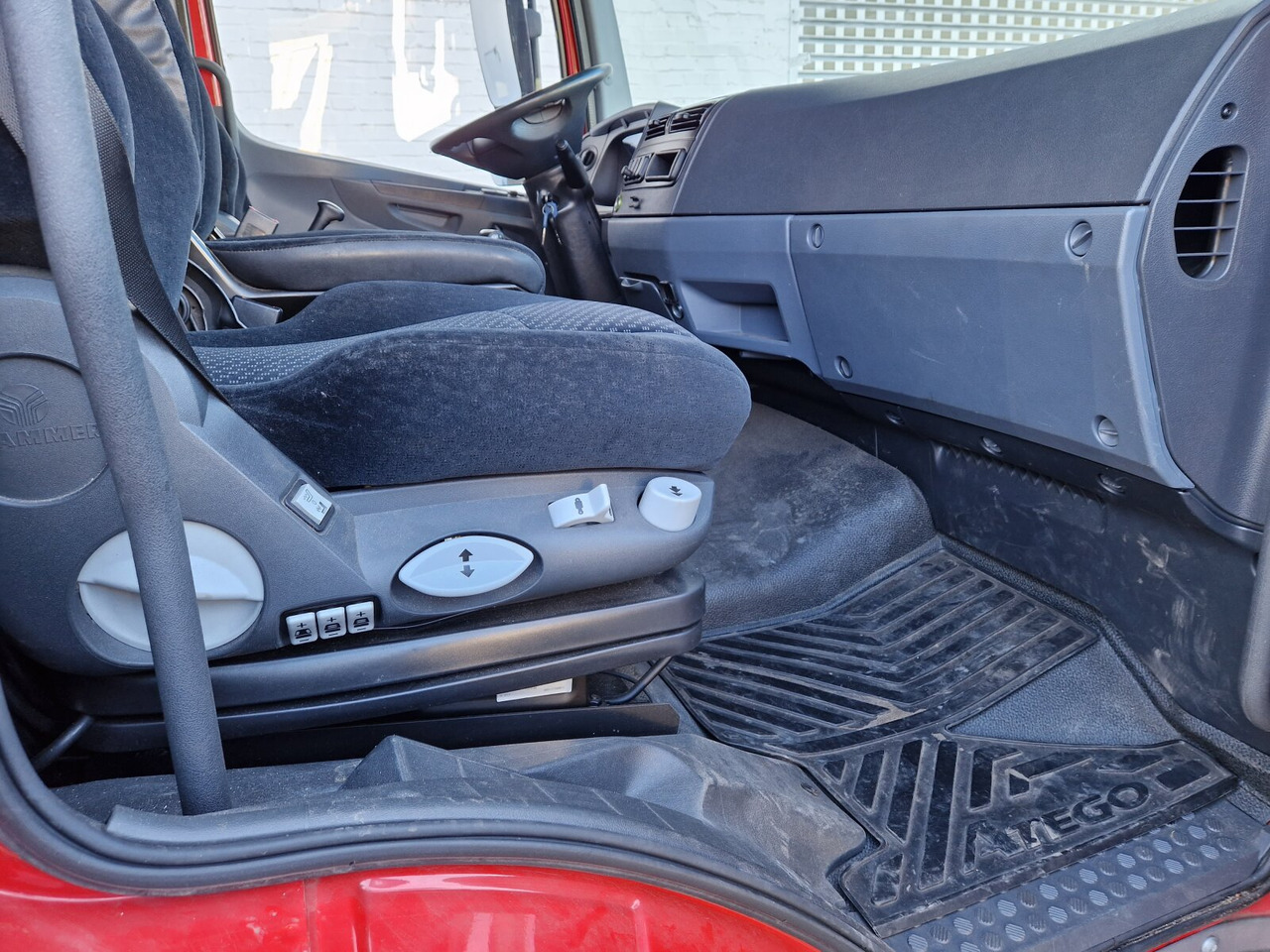 Camion cu macara Mercedes-Benz Atego 1218 L 4x2 1218 L 4x2, Fassi Kran F 95A21 5.9m-1.545 kg,: Foto 6